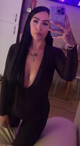 631140924: Chica busca chico en Barcelona