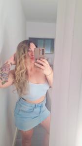 607588239: Chica busca chico en Madrid