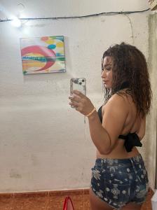 613355983: Chica busca chico en Alicante