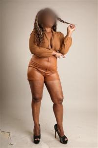 657440249: Chica busca chico en Madrid