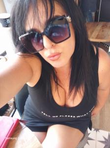 612287797: Chica busca chico en Pontevedra