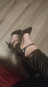 613697839: Chica busca chico en Ciudad Real