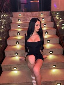 615796780: Transexual en Barcelona