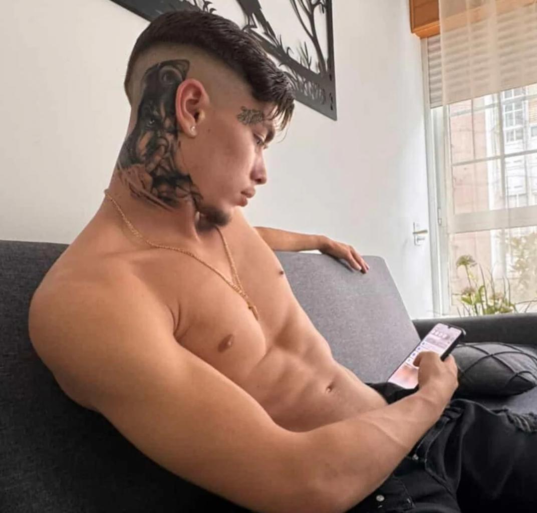 Chico busca chica en Barcelona: 