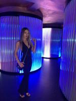 661048481: Chica busca chico en Ibiza