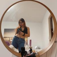 671829110: Chica busca chico en La Coruña