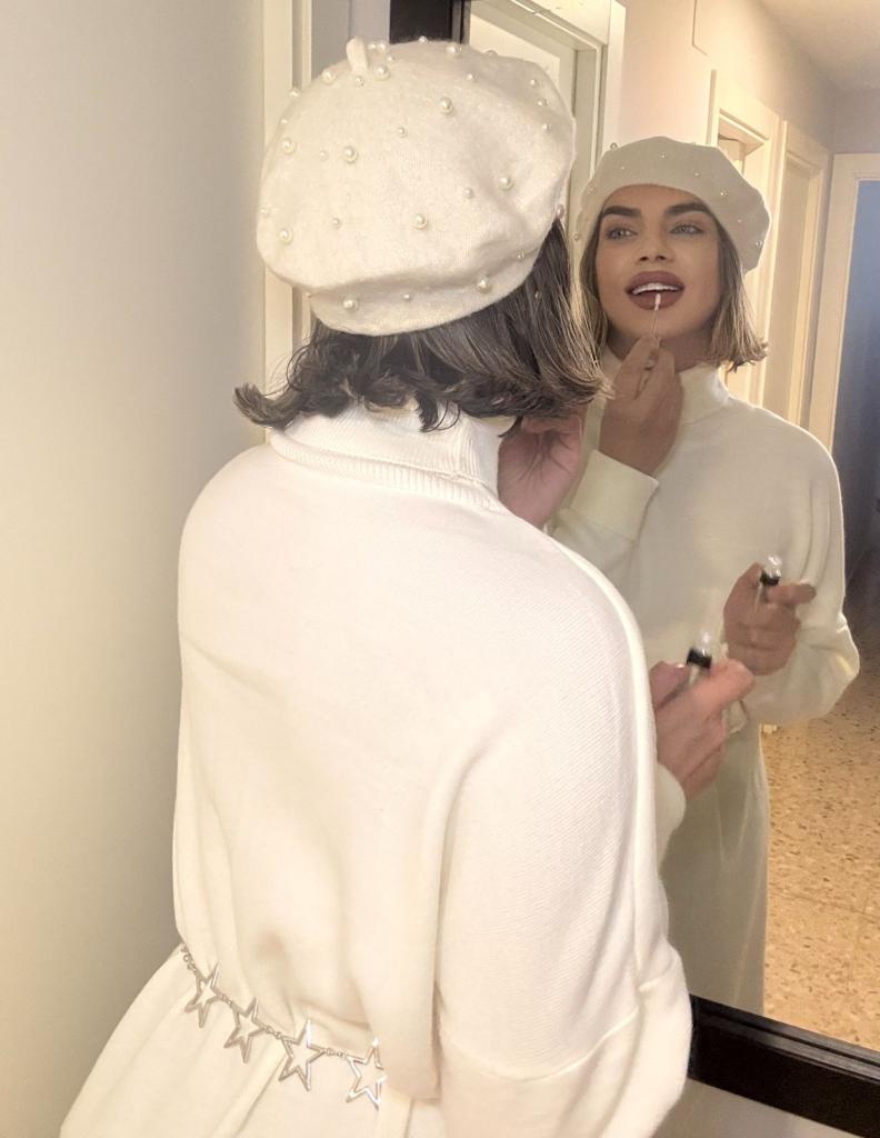 607212118: Travesti en Cádiz