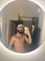 623547296: Chico busca chica en Madrid