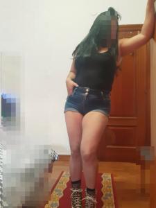688226449: Chica busca chico en Cantabria