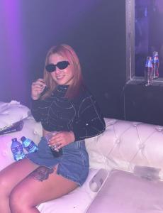 647281849: Travesti en Tenerife