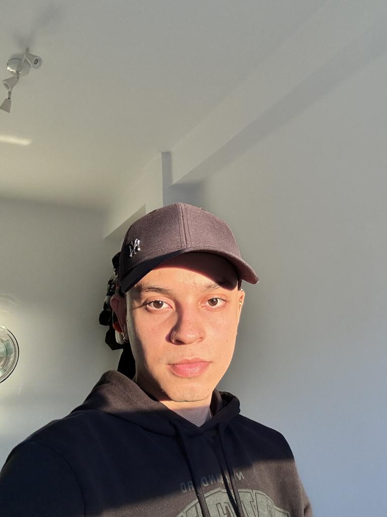 Chico busca chica en Lugo: 