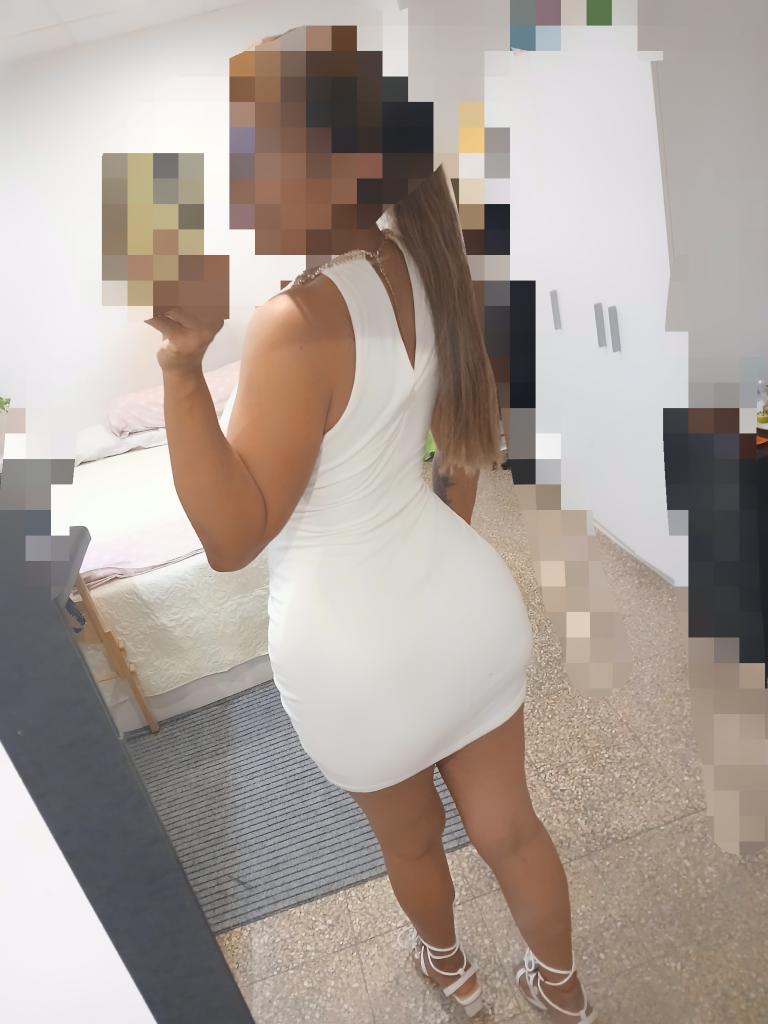 Chica busca chico en Castellón: 