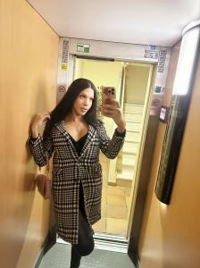 632771760: Transexual en Pontevedra