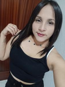 667795050: Chica busca chico en Huelva