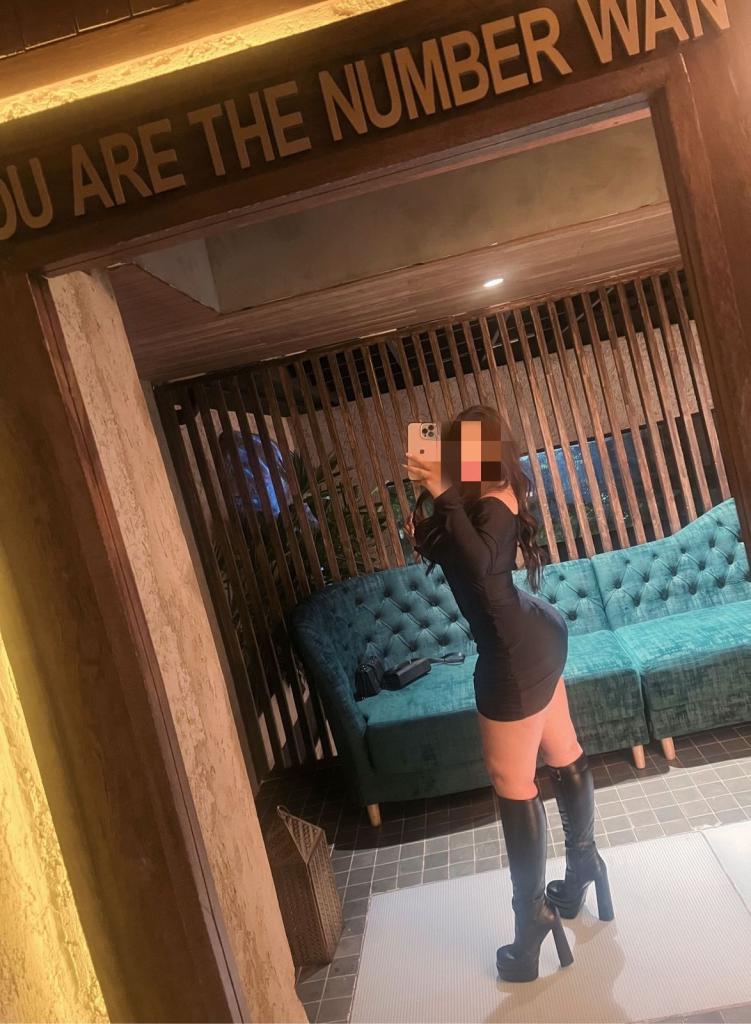 Chica busca chico en Barcelona: 