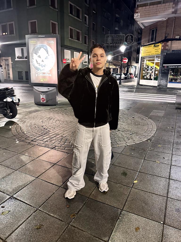 678600069: Chico busca chica en Lugo