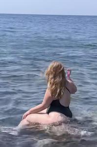 604877260: Chica busca chico en Navarra