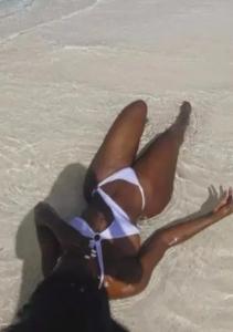 662683159: Chica busca chico en Cantabria