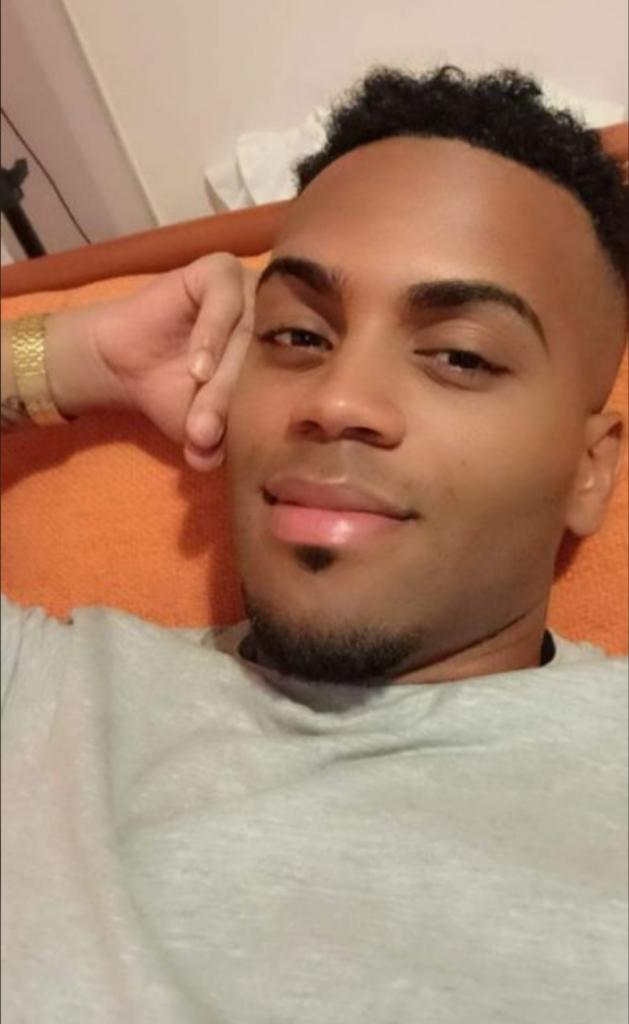 Chico busca chica en Valencia: 