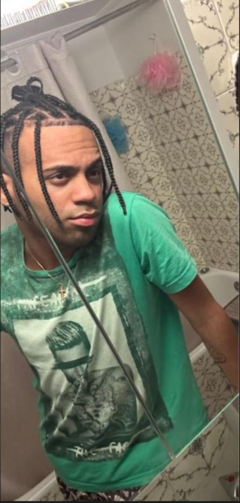 Chico busca chica en Valencia: 