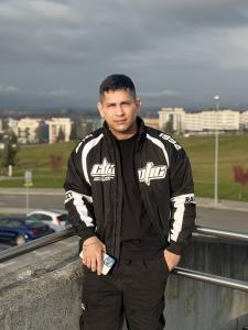 613637662: Chico busca chica en Ciudad Real