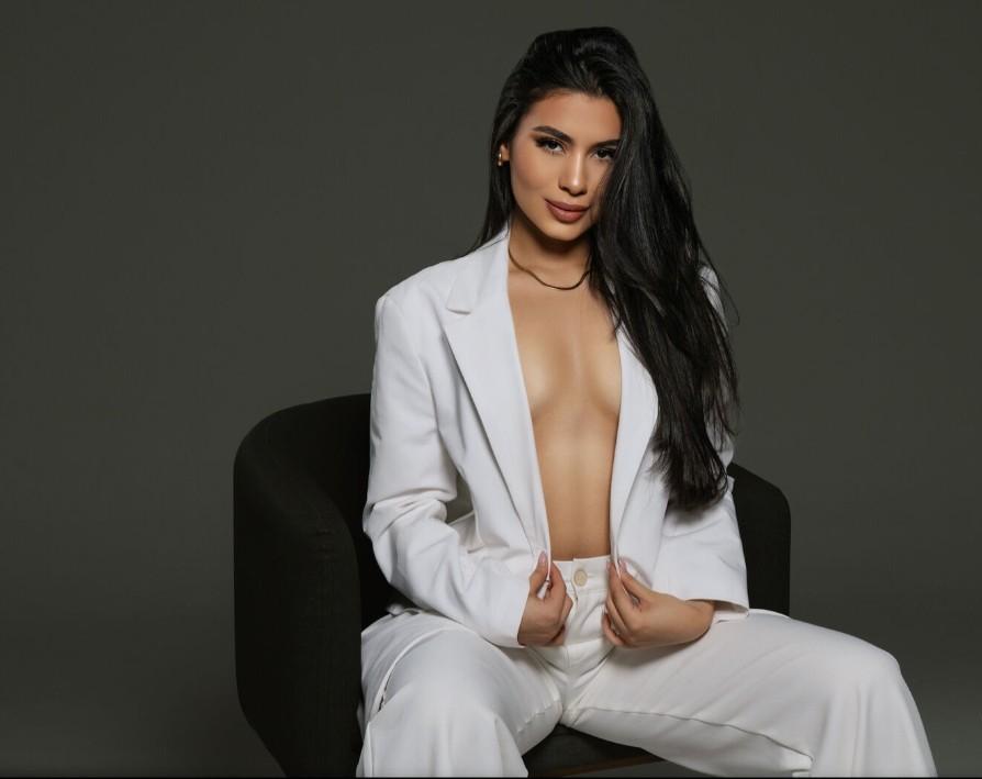 Chica busca chico en Tenerife: 