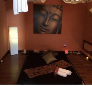 Chico busca chica en Barcelona: 