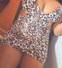 643687393: Chica busca chico en La Coruña