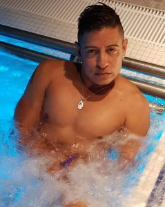 662524815: Chico busca chica en Madrid