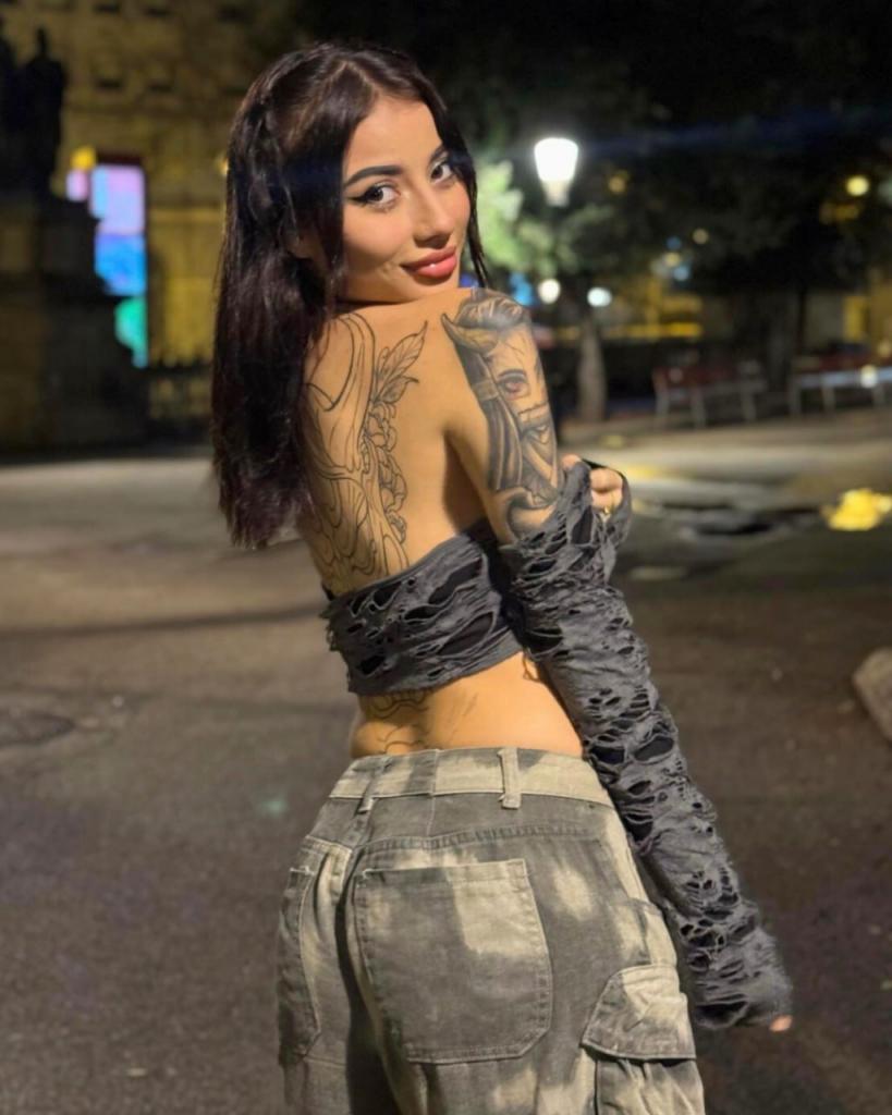 Chica busca chico en Mallorca: Chica busca chico