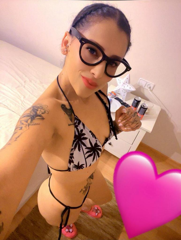 Chica busca chico en Jaén: Chica busca chico