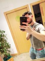 637705099: Chico busca chica en Valencia