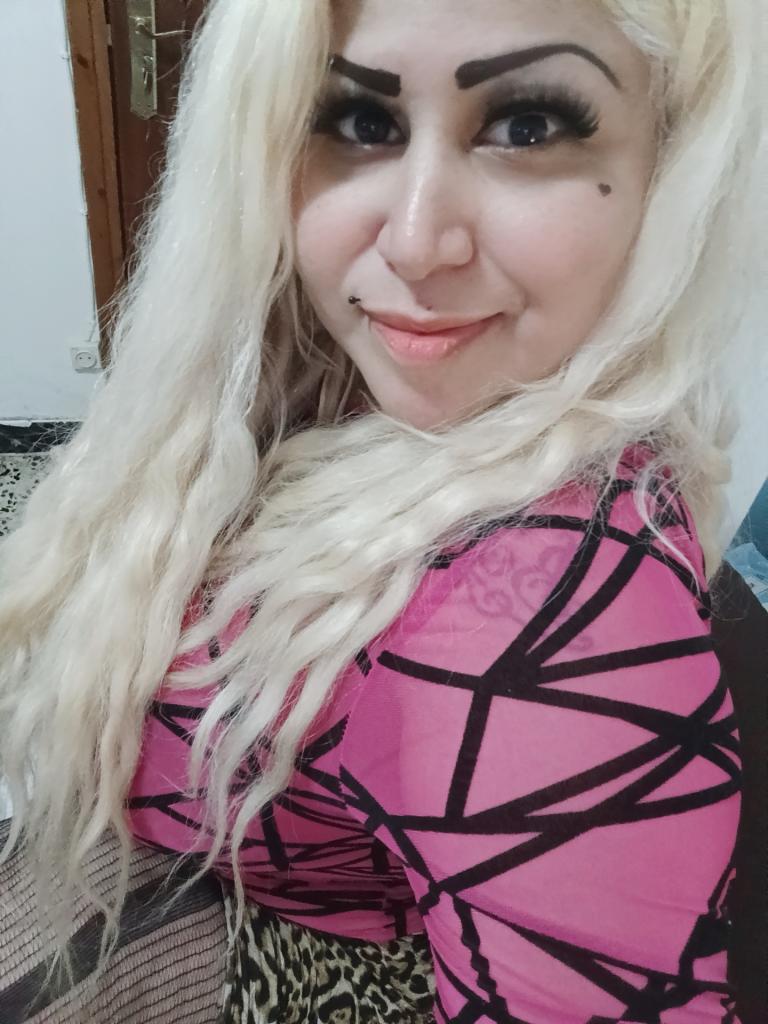 652316487: Chica busca chico en León