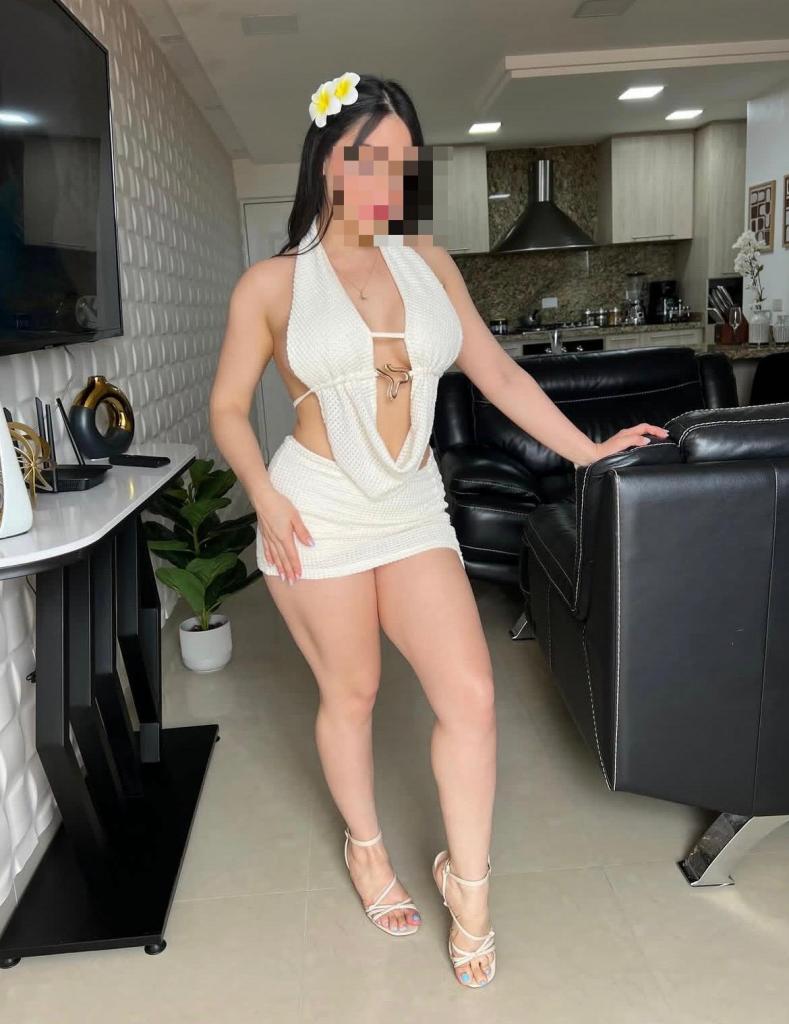 Chica busca chico en Menorca: 