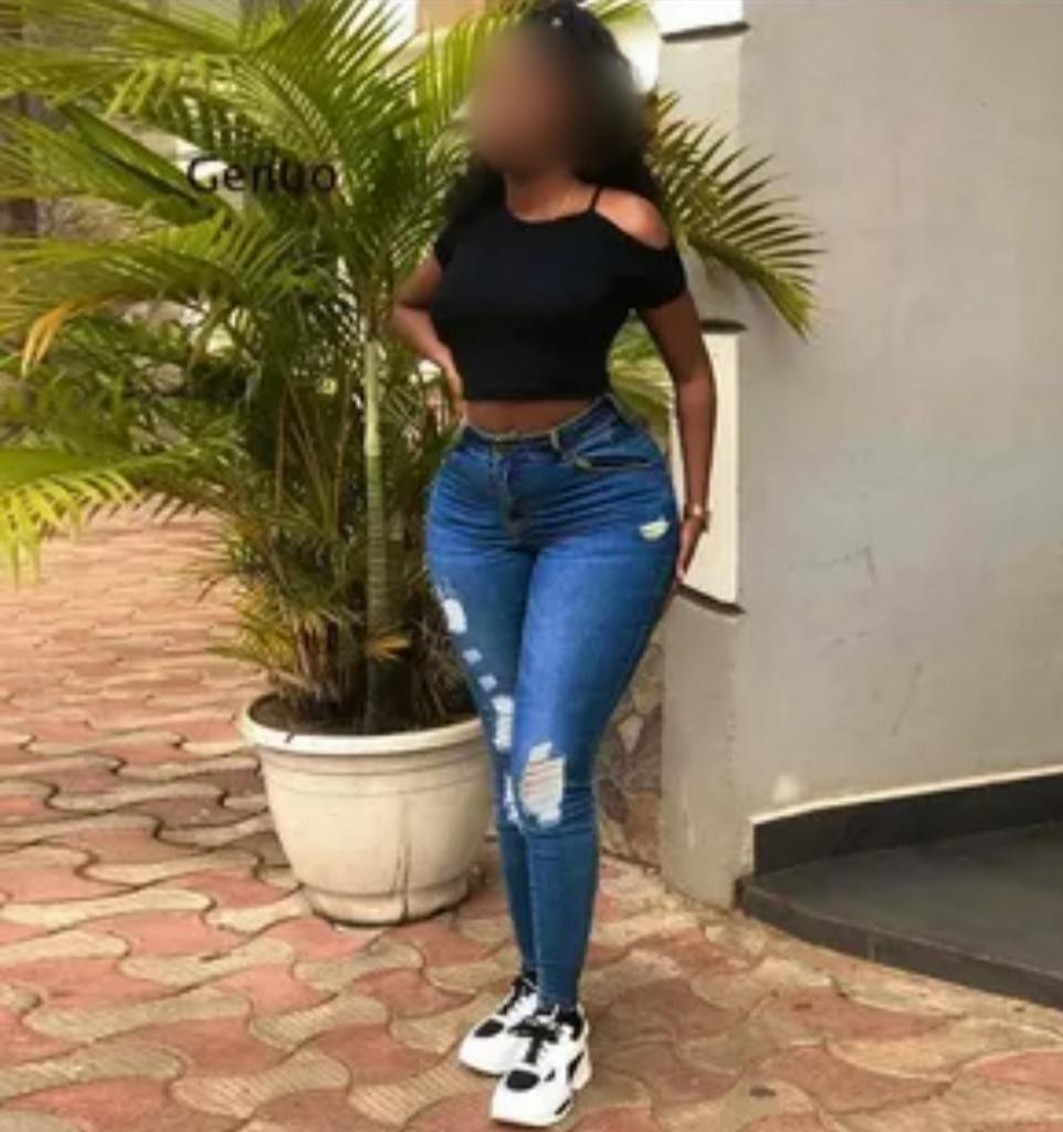 Chica busca chico en Tenerife: 