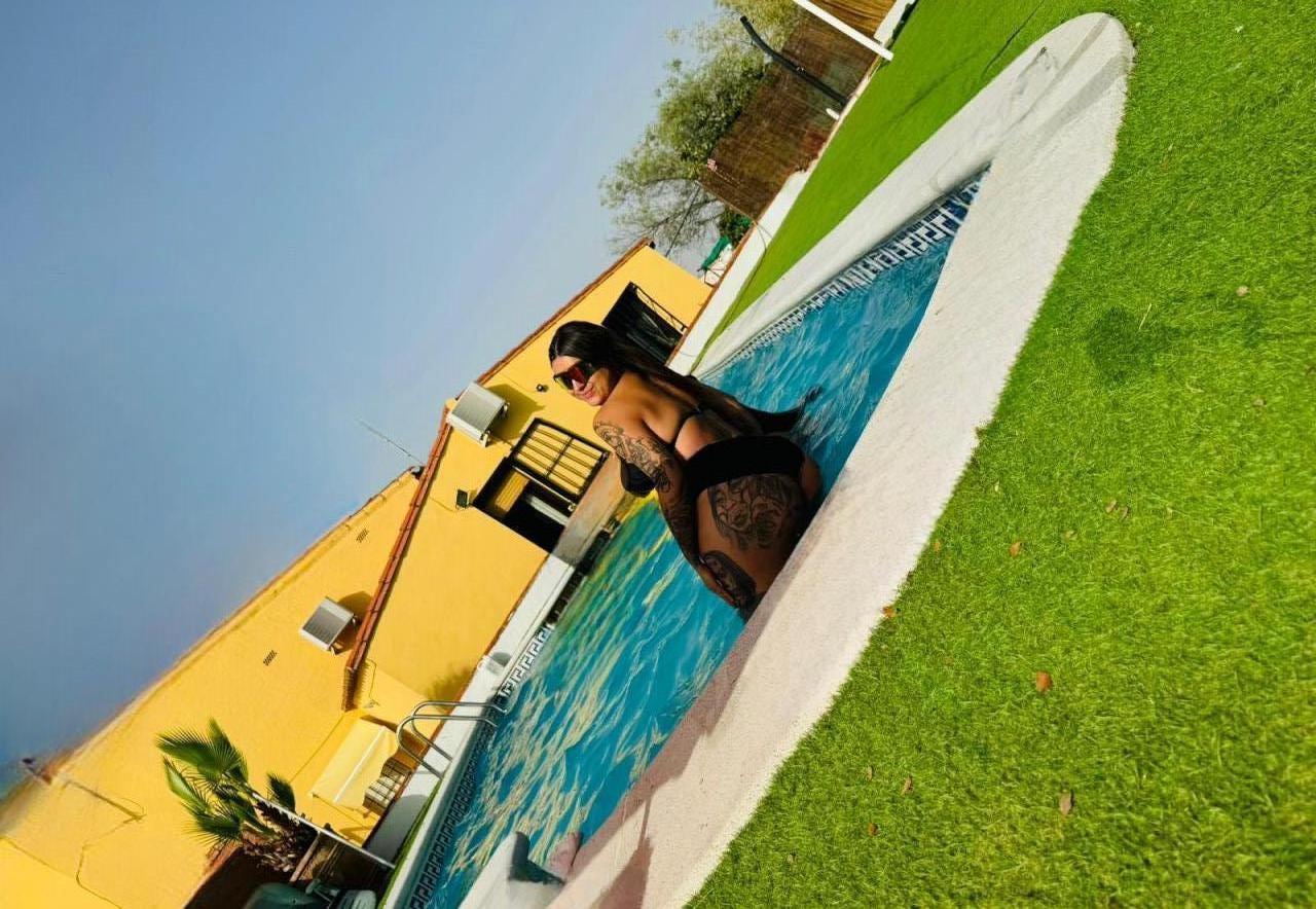 671787565: Travesti en Gerona