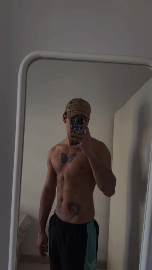 Chico busca chica en Tenerife: 