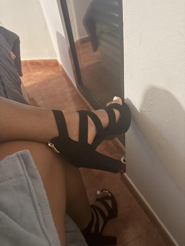 Chica busca chico en Barcelona: 