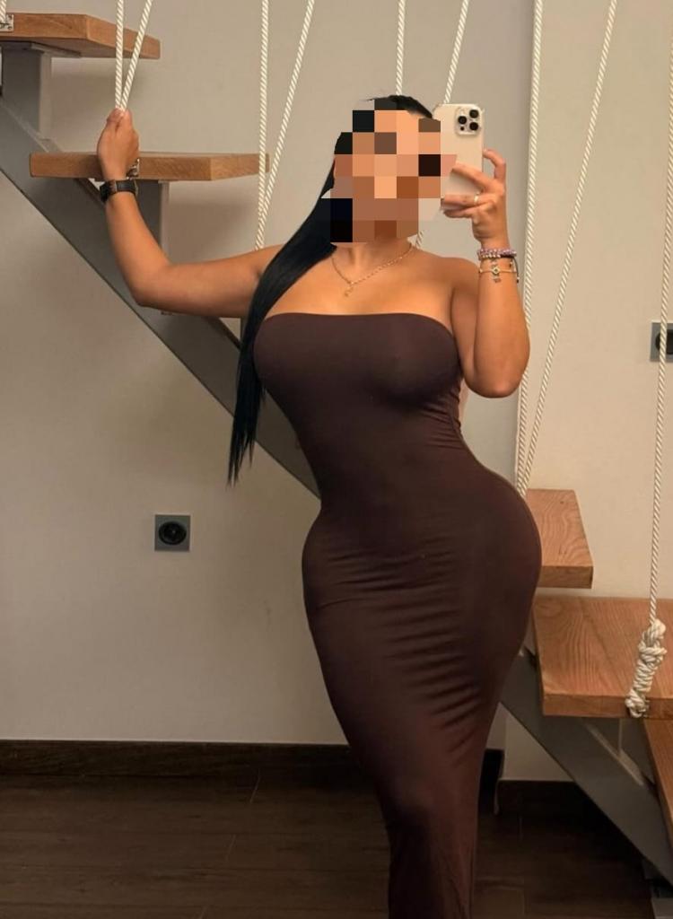 Chica busca chico en Sevilla: 