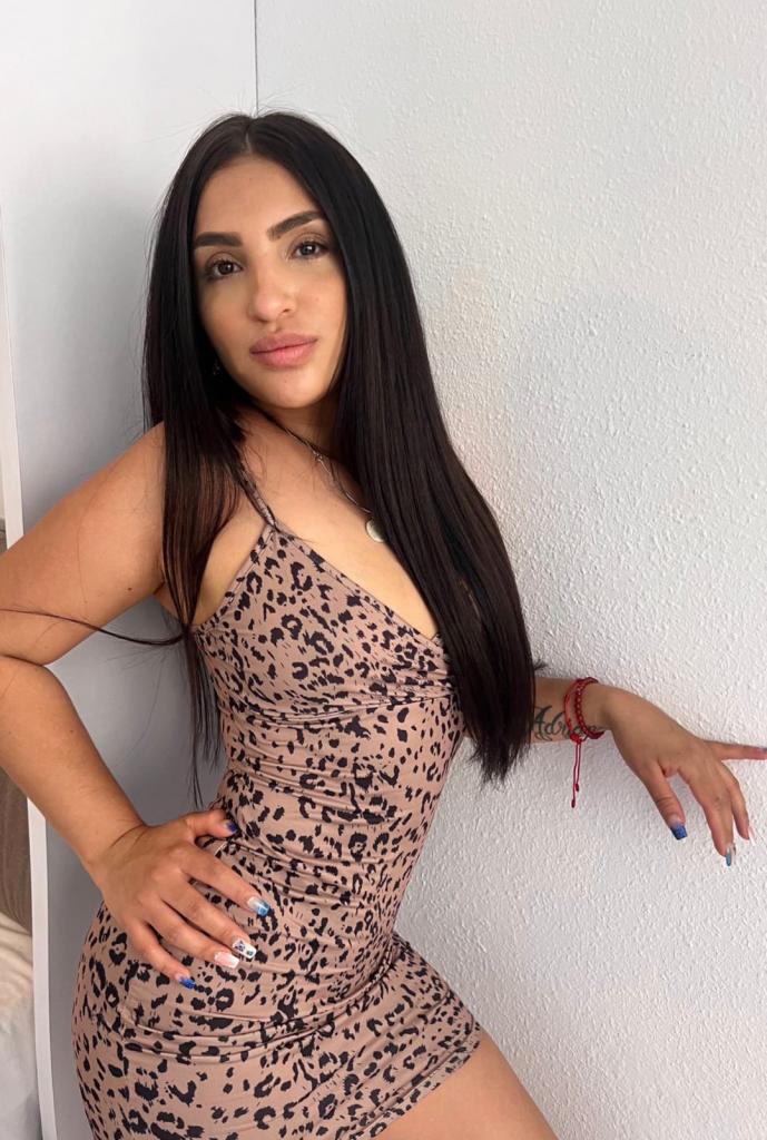 Chica busca chico en Alicante: 