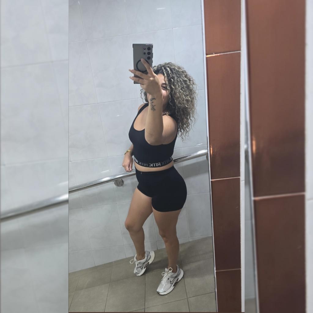 Chica busca chico en Granada: 