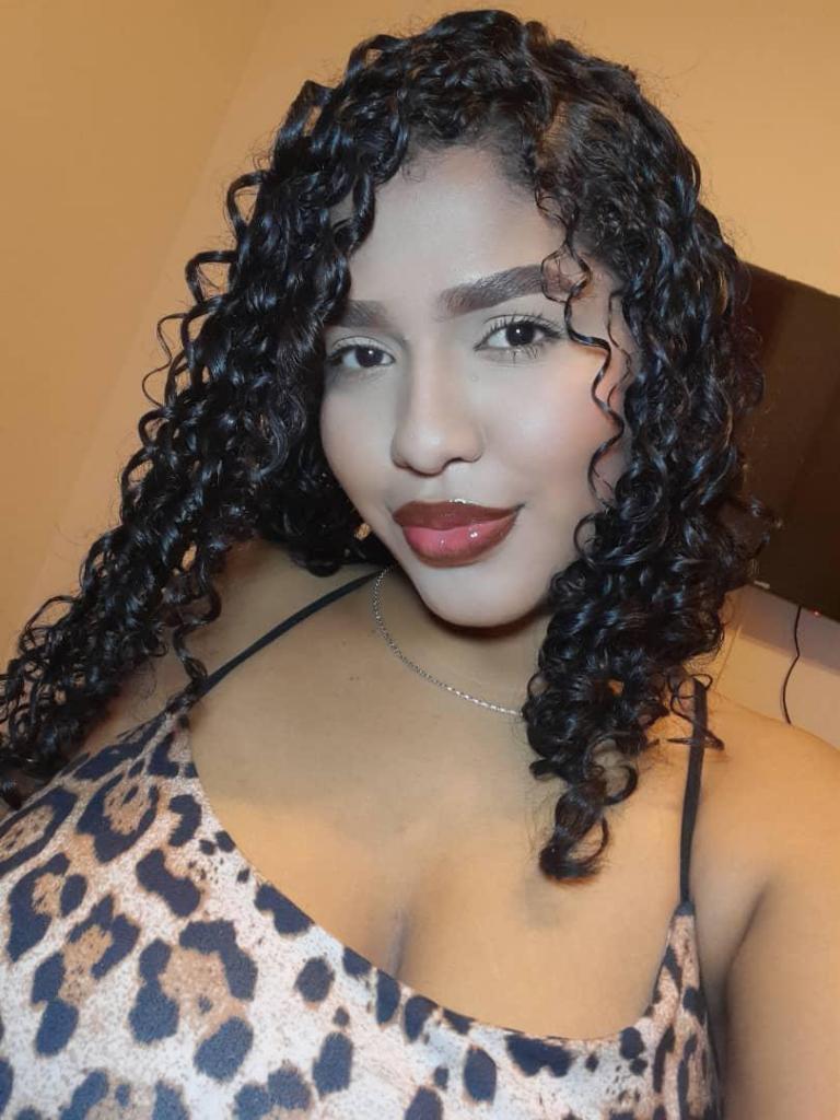 Chica busca chico en La Rioja: 