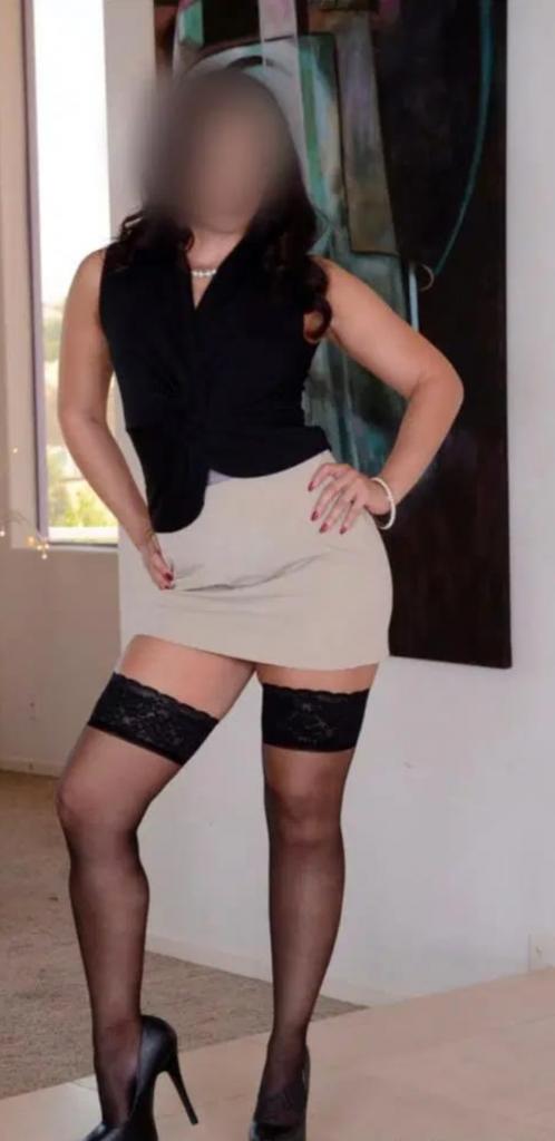 613108103: Chica busca chico en Badajoz