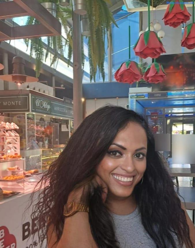 604295228: Transexual en Cádiz