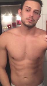 672586779: Chico busca chica en Gerona