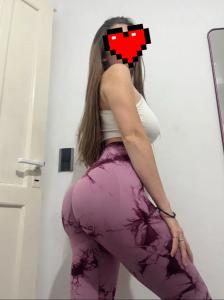 661096742: Chica busca chico en Cádiz