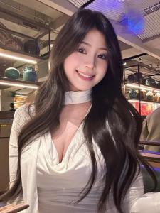 642790383: Chica busca chico en Madrid