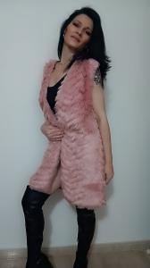 672557591: Chica busca chico en Murcia