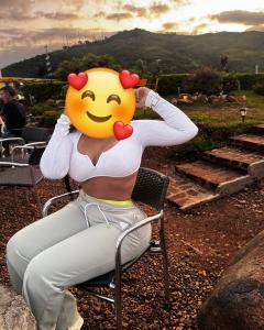 613849347: Chica busca chico en Sevilla