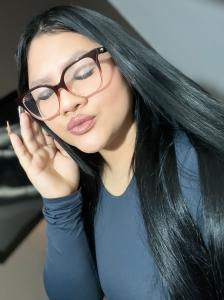 613849347: Chica busca chico en Sevilla